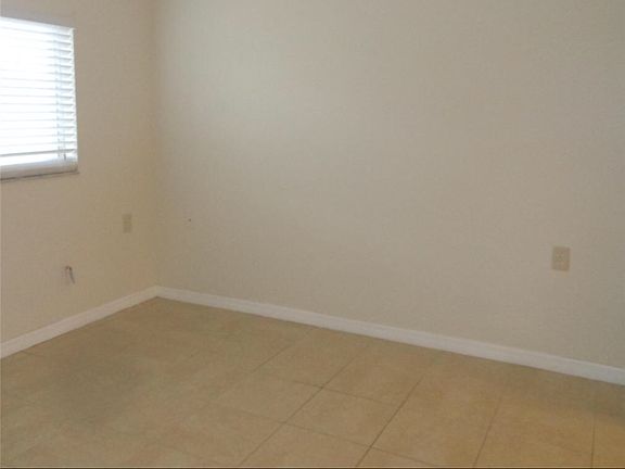 D76ABE75-60C8-4241-A520-C48AC6A86A45