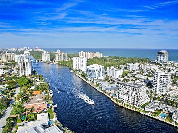 2nd image of 615 Bayshore Drive #303