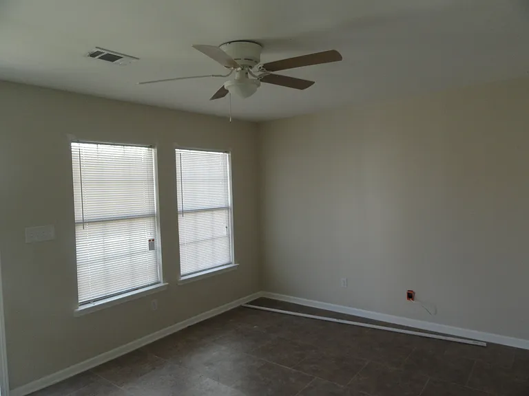 2333 Desire St #2333 — Photo 7