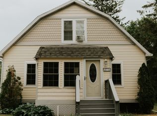 871 Saint Joseph St, South Haven, MI 49090