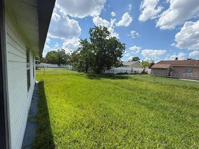 263 La Paz Dr — Photo 20