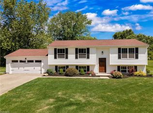 4745 Wildflower Dr, Canton, OH