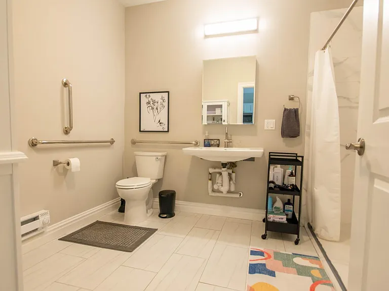 116 Essex St #206 — Photo 7