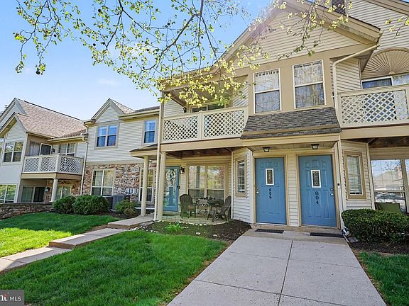 4th image of 806 Foxmeadow Dr #806