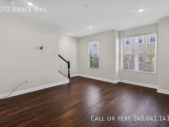 3rd image of 7102 Druce Way