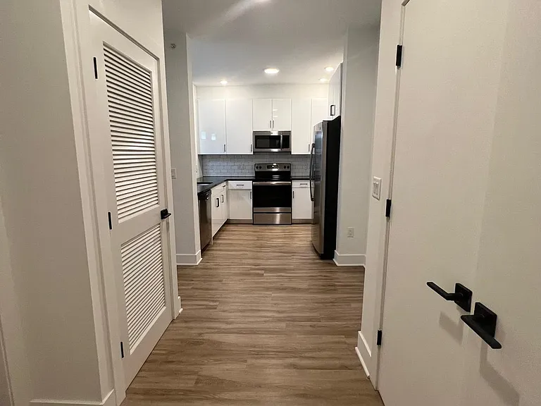 430 Cliff St #2 — Photo 9