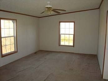 2nd image of 50 Willow Creek Ct