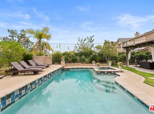 11564 Apulia Ct, Northridge, CA 91326