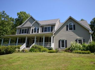 150 Blackberry Ln, Amherst, MA 01002