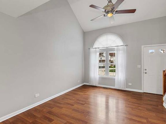 2nd image of 503 Ascot Ln