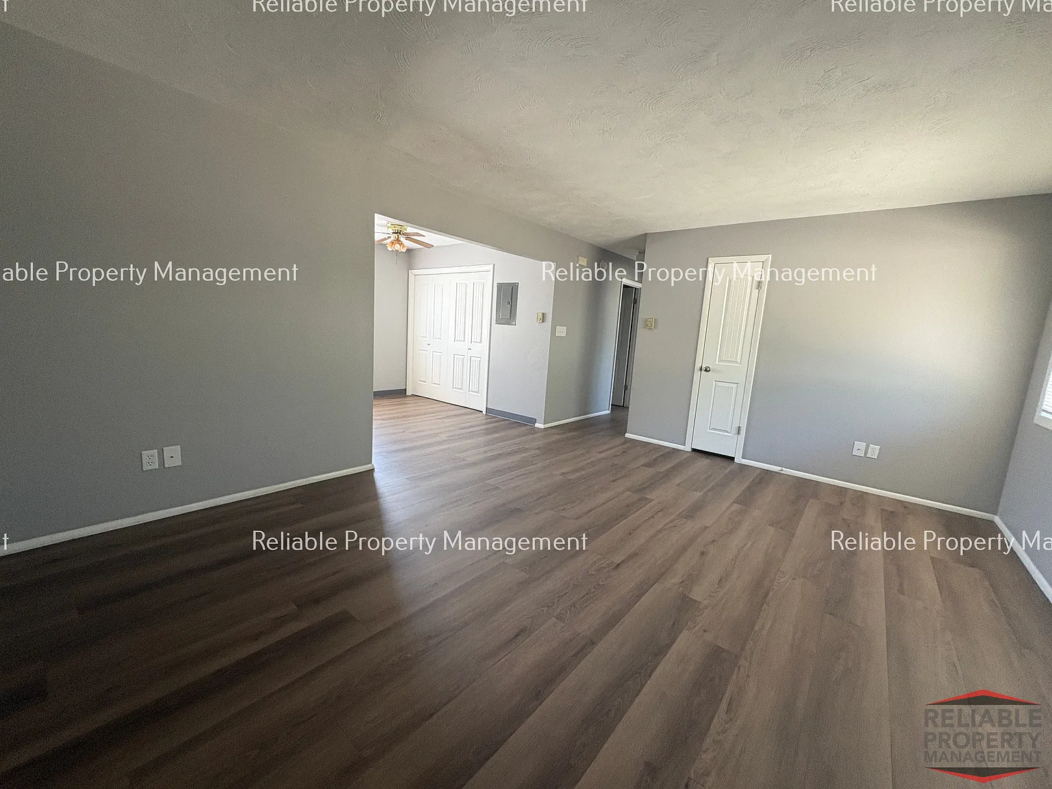 2 bed, 825 sqft, $1,050 — Photo 3