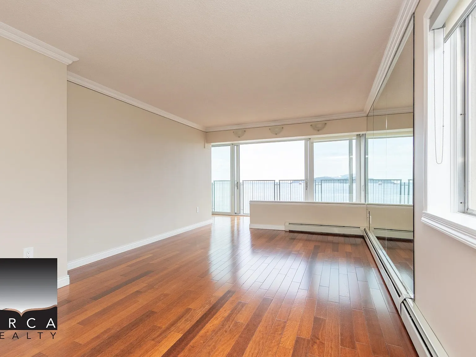 1 bed, 727 sqft, $2,600 — Photo 3