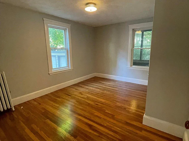 35 Upland Rd — Photo 13