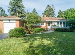 609 S Emerson St, Mount Prospect, IL 60056