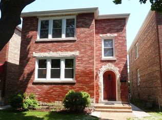1811 Elmwood Ave, Berwyn, IL 60402