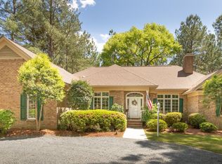 83 Pinewild Dr, Pinehurst, NC 28374