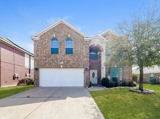 804 Sycamore St, Burleson, TX 76028
