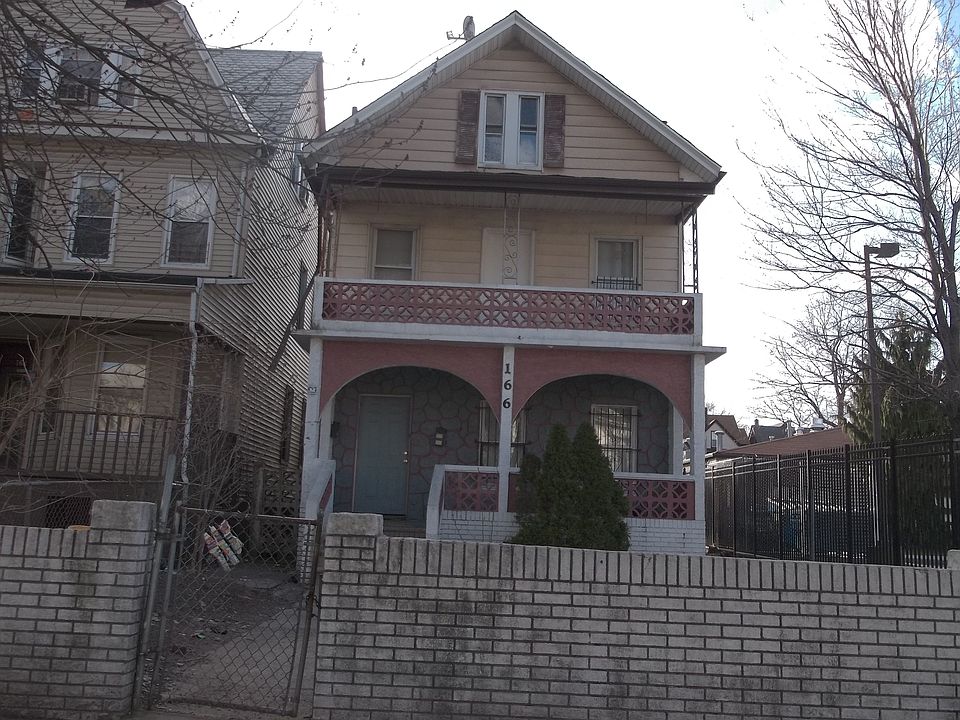 1st image of 166 Roseville Ave