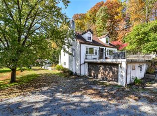 2065 Fairhill Rd, Sewickley, PA 15143