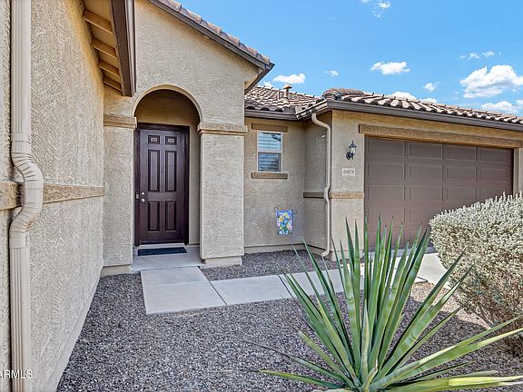 3rd image of 40978 W PRYOR Lane