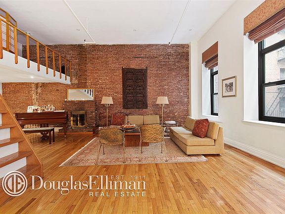 2nd image of 200 Mercer St APT 1C