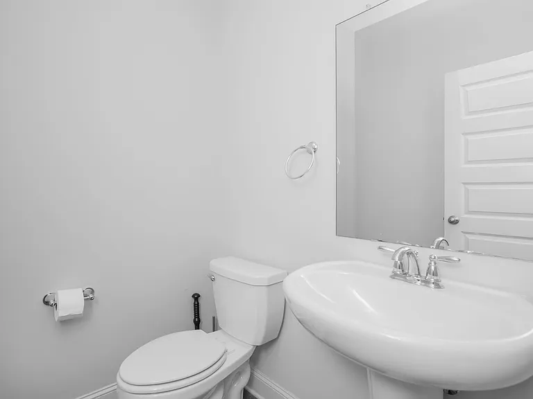 6313 Town Ln — Photo 11
