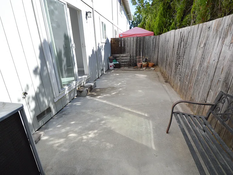 807 Palomino Dr #C — Photo 14