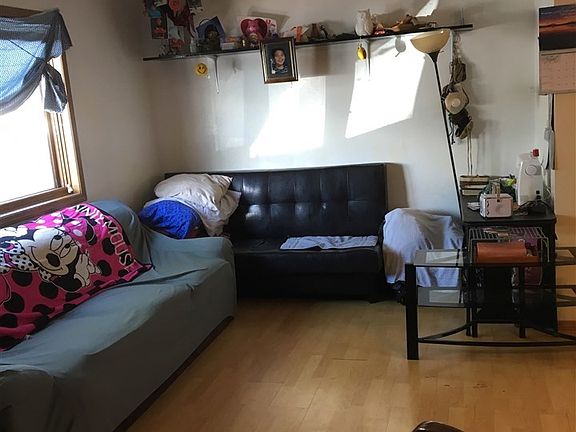 4th image of 2815 Mercier St