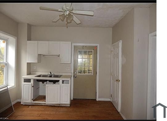 2nd image of 3026 E 125th St