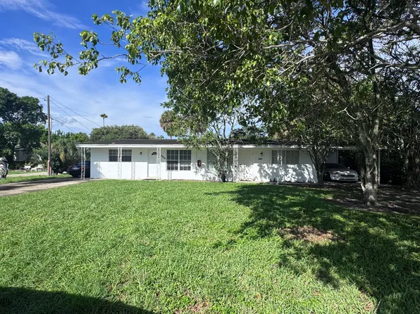 8911 Sunset Dr, Palm Beach Gardens, FL 33410