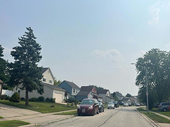 4th image of 12 Siems Dr