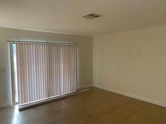 2nd image of 4581 Carriage Park Dr