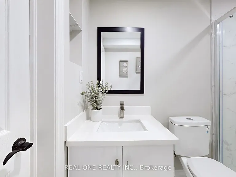 27 Gladiola Ct E — Photo 9