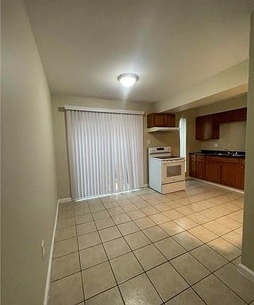 2nd image of 4056 Durand St APT 1
