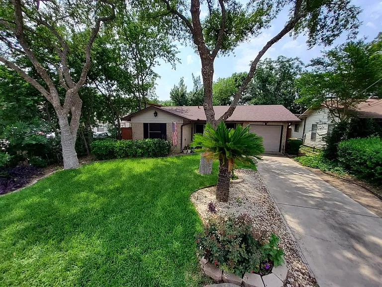 334 W Byrd Blvd — Photo 14