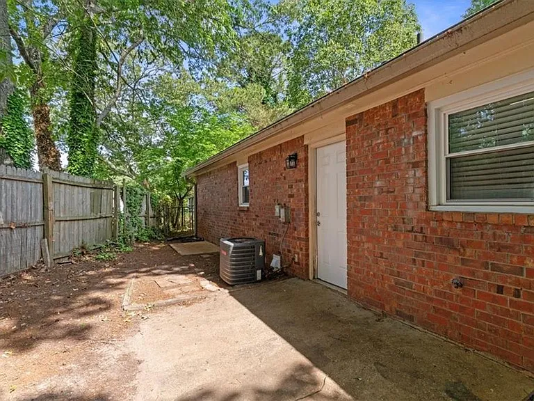 894 Five Forks Trickum Rd — Photo 23