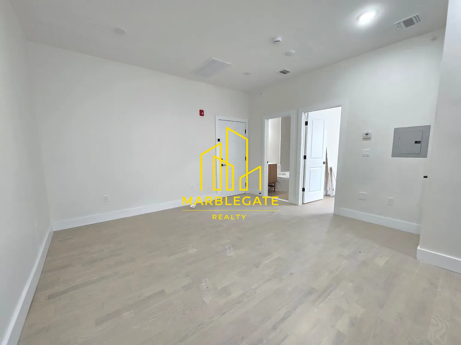 1 bed, 650 sqft, $1,650 — Photo 2