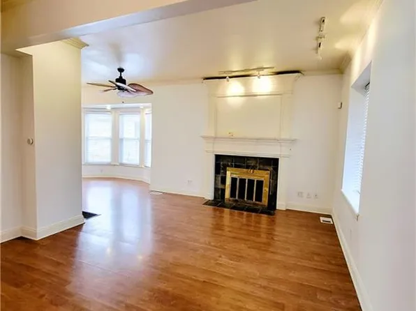 2739 Garfield Ave, Kansas City, MO 64109