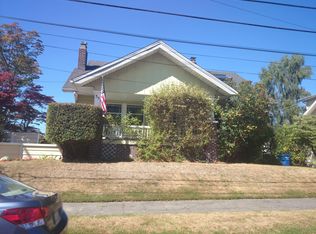 352 Howe St, Seattle, WA 98109