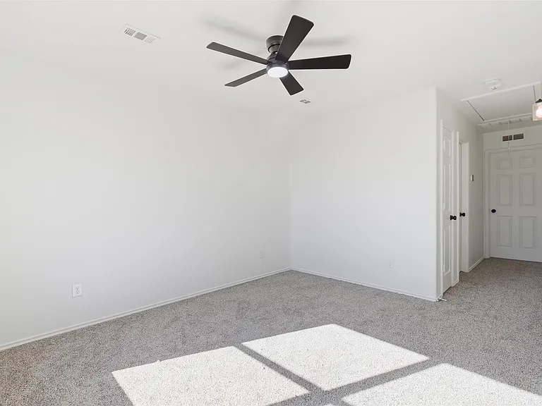 12213 Prairie Glen Ct — Photo 10