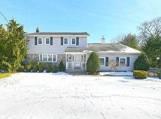 229 Buffalo Ave, Medford, NY 11763