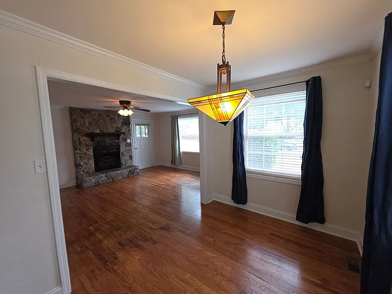 356 Melbourne Ct — Photo 7