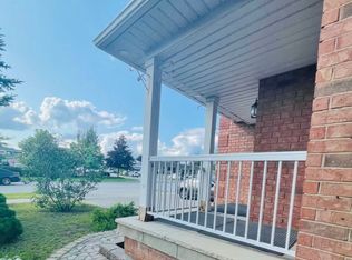 738 Twain Ave #BASEMENT, Mississauga, ON L5W 1K7