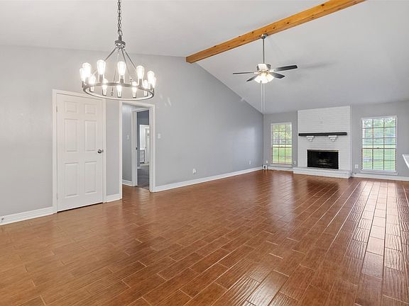 2nd image of 210 Pecan Valley Ct