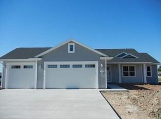 4425 Coriander Ct, Kaukauna, WI 54130