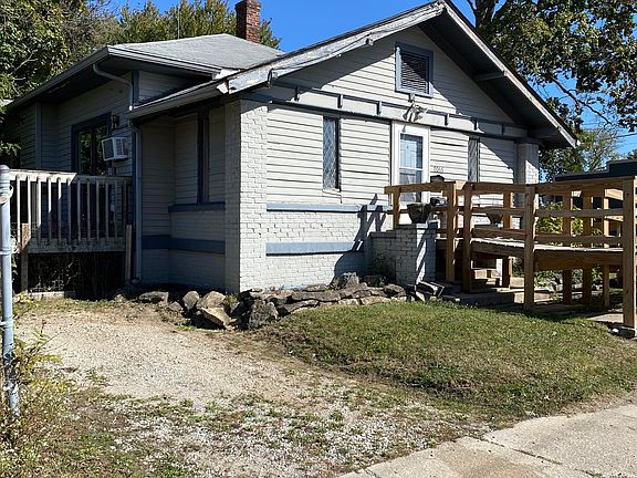 2nd image of 8046 E 46th St