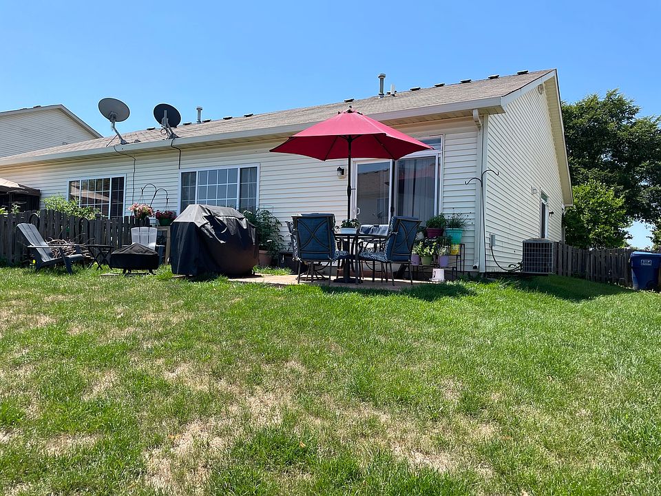 1404 Dahlgren Ln, Minooka, IL 60447 Zillow