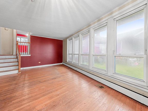 5th image of 217 Fenwood Ln