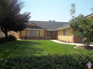 5138 W Columbia Way, Lancaster, CA
