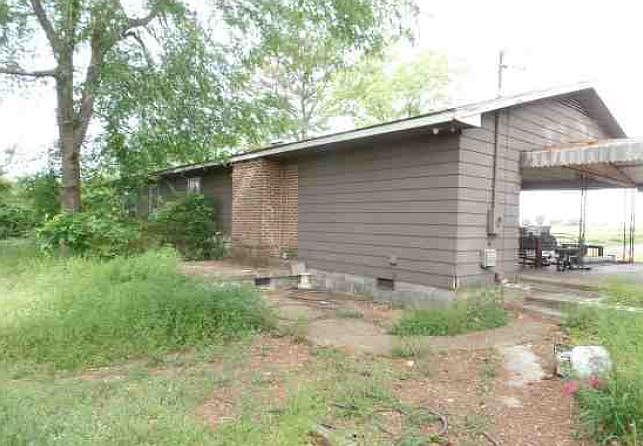 2nd image of 24764 Newby Rd